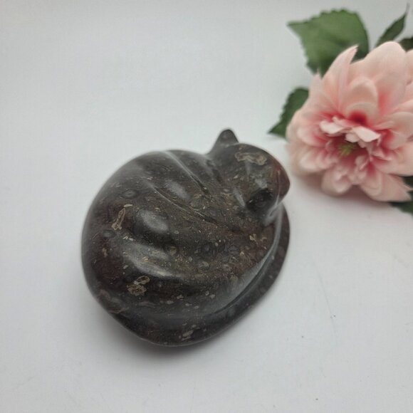 Black Sleeping Cat Kitty Natural Carved Fossil Stone Pakistan - Picture 2 of 12